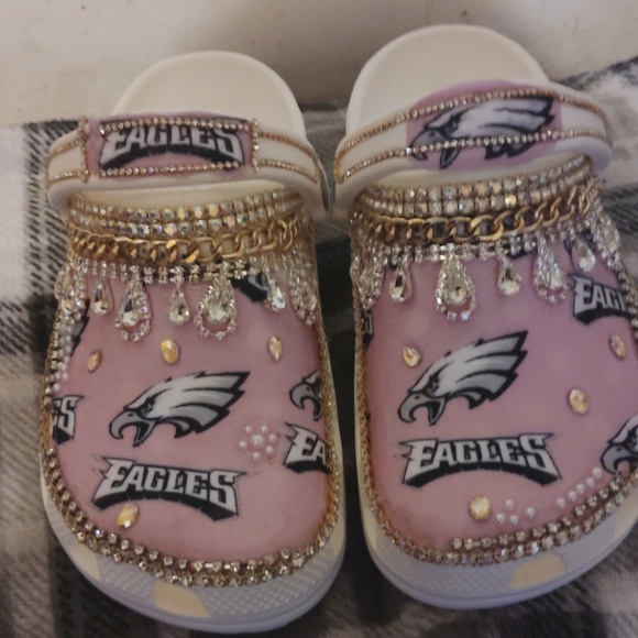 Eagle Custom Crocs - Picture 5 of 5